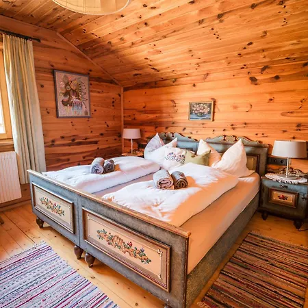 Marktlhuette Hochrindl