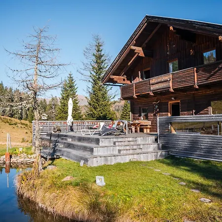 Marktlhuette * Hochrindl