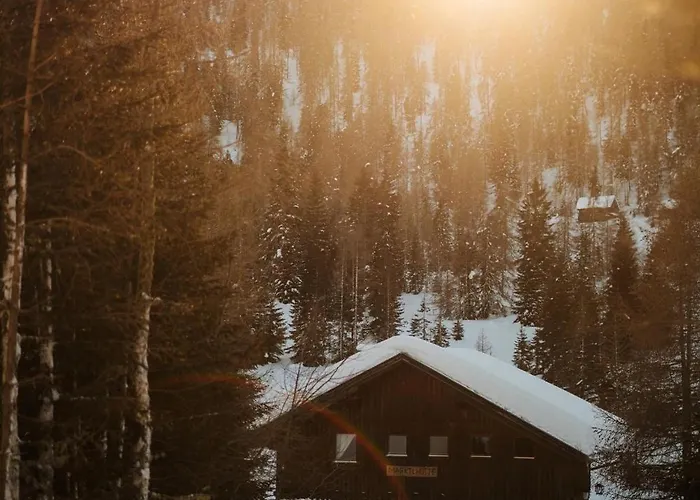 Marktlhuette * Hochrindl